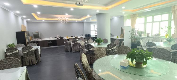 观光酒店(乌鲁木齐高铁站店)图片