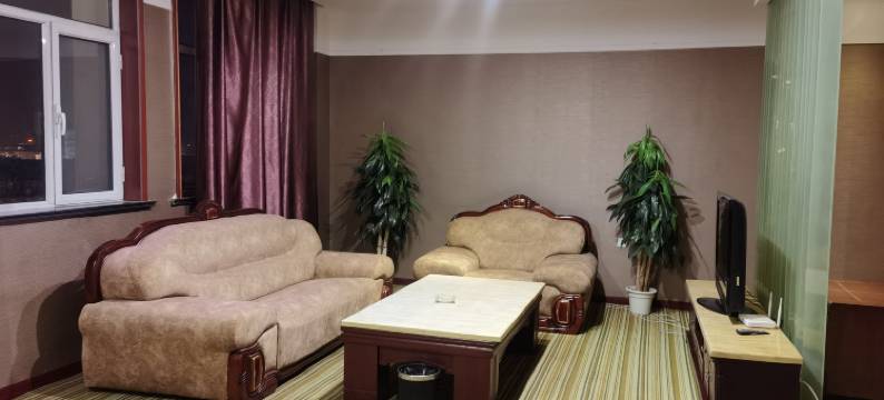 乌拉特前旗英丽泽大酒店图片