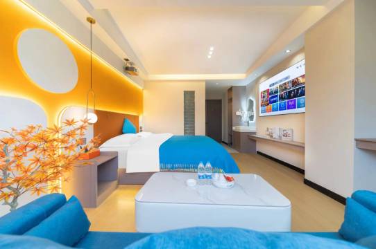 陌上.轻居美宿MSHOTEL(揭阳广百广场店)