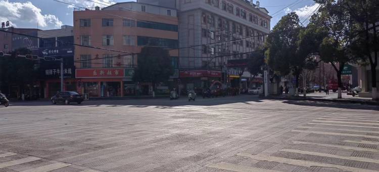 7天酒店(曲靖陆良图腾中心北门街店)图片