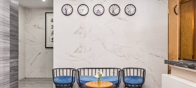 连山宜必斯酒店图片