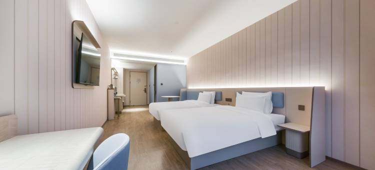 汉庭酒店(南宁仙葫海富中心店)图片