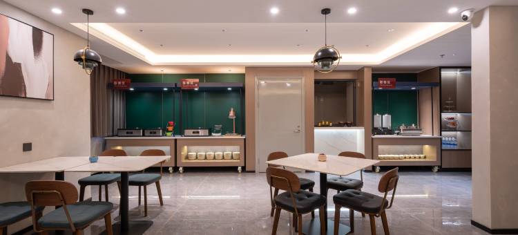 沃德Smart酒店旗舰店(济南大正路英才学院店)图片