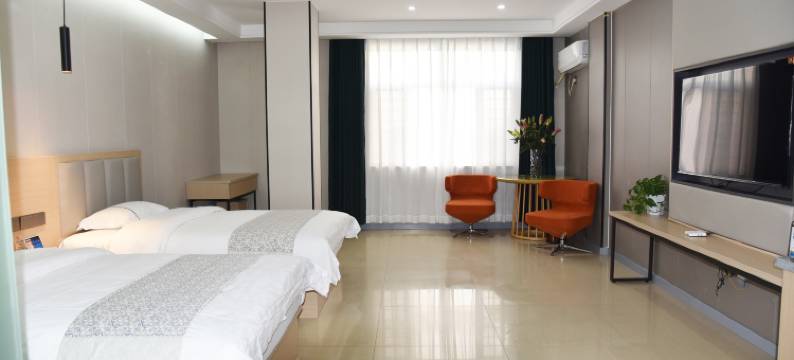 乌鲁木齐新程酒店(乌鲁木齐天山国际机场店)图片