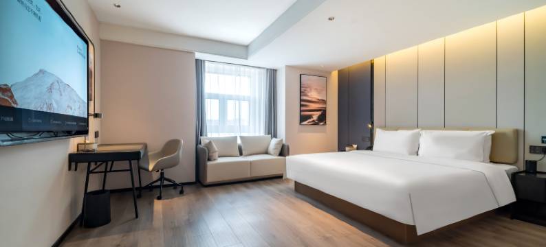 长春净月潭公园净月大街亚朵酒店图片