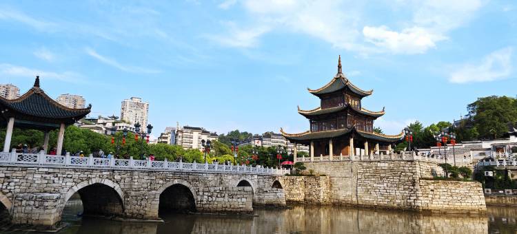 溢彩甲秀美宿(贵阳甲秀楼青云市集店)图片