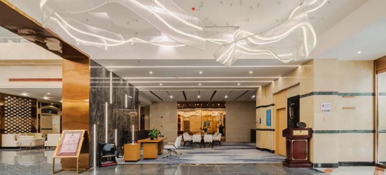 阿丹阁大酒店图片