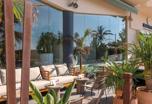 Aqua Hotel Promenade & Spa 4SupHotel Overview