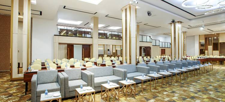 大兹里凯塔潘酒店(Grand Zuri Ketapang)图片