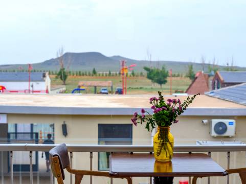 壹蒙壹牧火山民宿(乌兰哈达火山地质公园店)图片