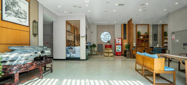 合肥良庭酒店(高铁南站罍街店)图片