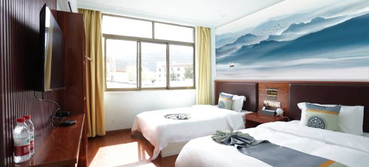 林芝澜卓九月客栈图片