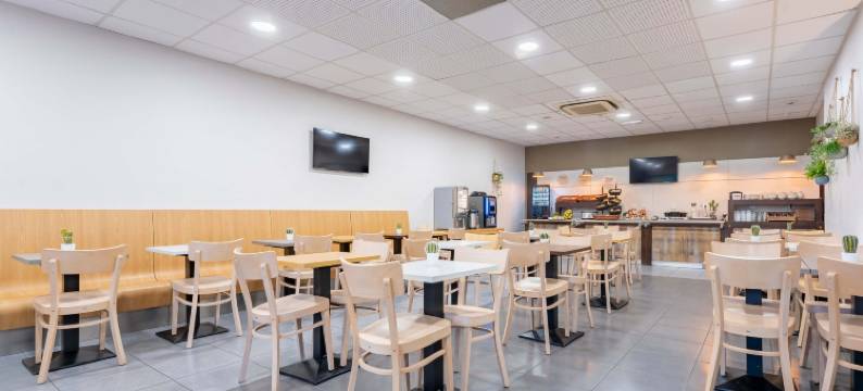 民宿酒店莫伯日卢弗鲁瓦(B&B Hotel Maubeuge-Louvroil)图片