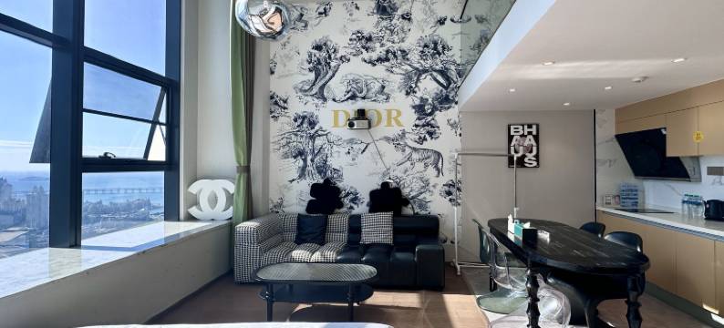 LeDream·乐居设计师海景酒店(大连星海广场店)图片