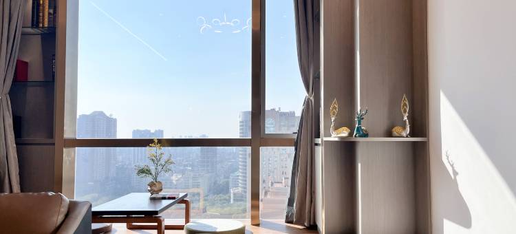 柚居·槿夏Loft公寓(龙眼南路美食街万象城店)图片