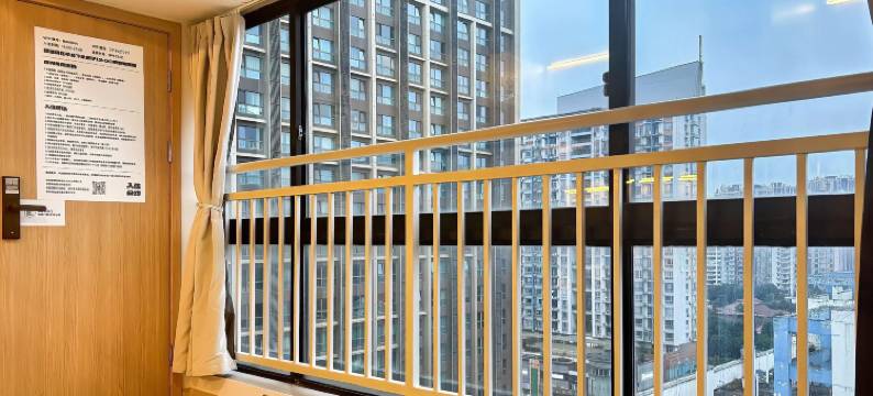 BAMBOO斑驳青年旅舍(成都火车南站店)图片