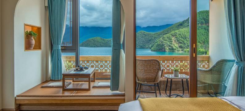 泸沽湖湖畔之梦·半山湖景美宿图片