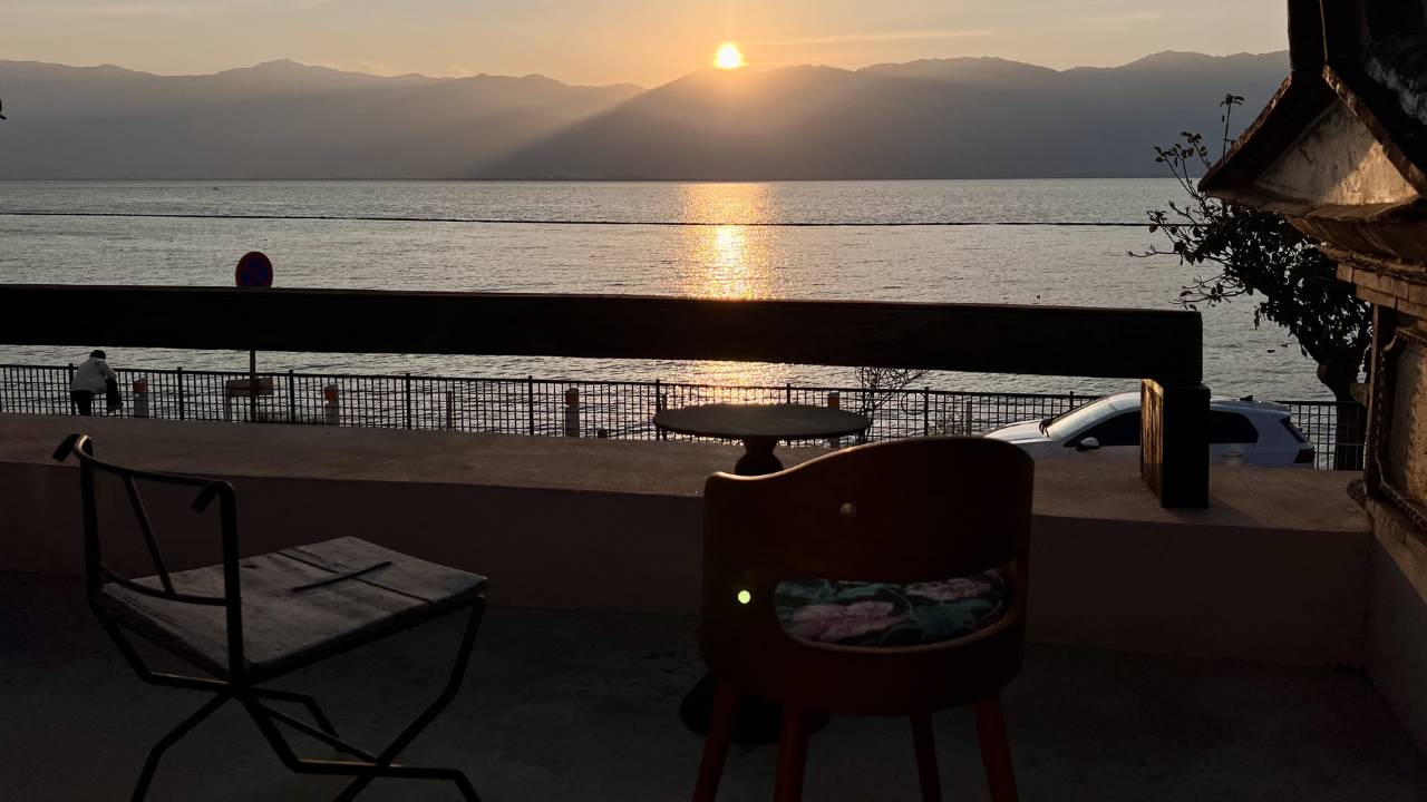 大理初色海景庭院(洱海双廊店)图片