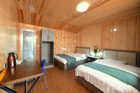 彭八哥休闲民宿