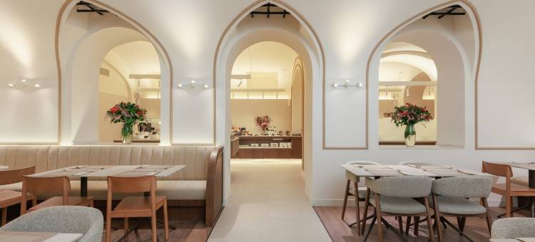 梅迪纳塞利酒店(Hotel Medinaceli)图片