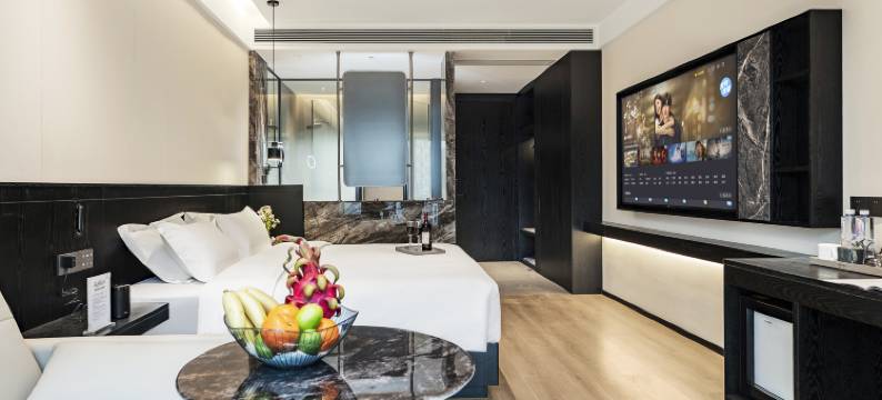 重庆酣然酒店(解放碑步行街洪崖洞店)图片