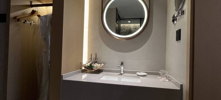 呼和浩特昭君大酒店(新华广场地铁站店)图片