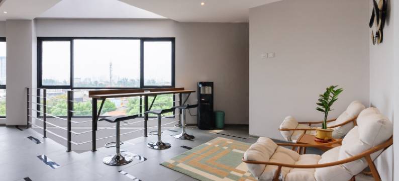 优本维尤酒店普丽英达(Urbanview Hotel Puri Indah)图片