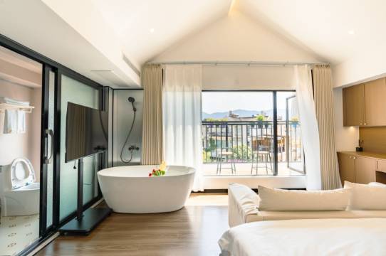 书菲民宿(昆明滇池观景码头迎海路地铁站店)