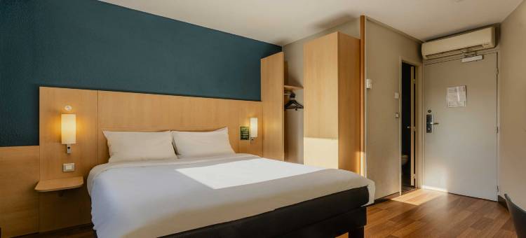 里尔鲁贝中心大广场B&B住宿加早餐酒店(B&B Hôtel Lille Roubaix Centre Grand-Place)图片