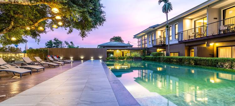 普吉岛安缇娅酒店(Antiya Hotel Phuket)图片