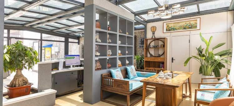 花筑·北官驿宿酒店(集宁南站店)图片