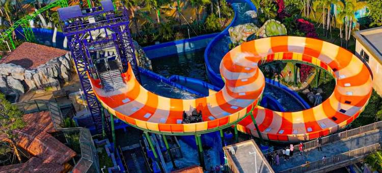 东方凤悦凤凰酒店(中山灯都古镇华丰汇店)图片