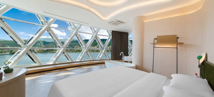 雅安雅鱼塔悦尔酒店图片