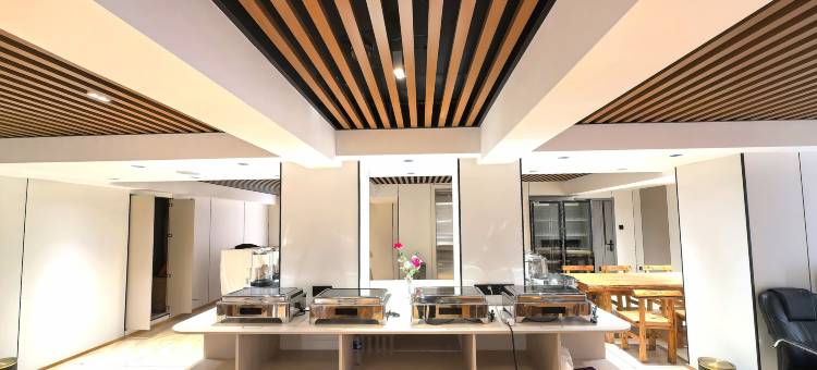 UP华驿智旅酒店(漠河市北极星广场店)图片