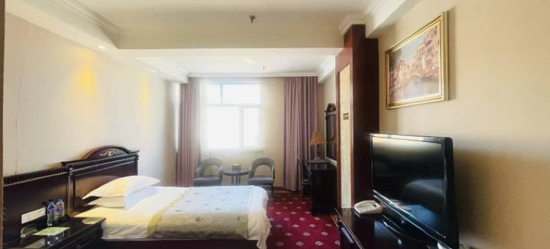 埃敏商务宾馆(国际大巴扎二道桥地铁站店)图片