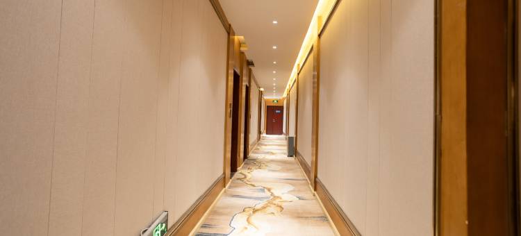 镇雄瑞成大酒店图片