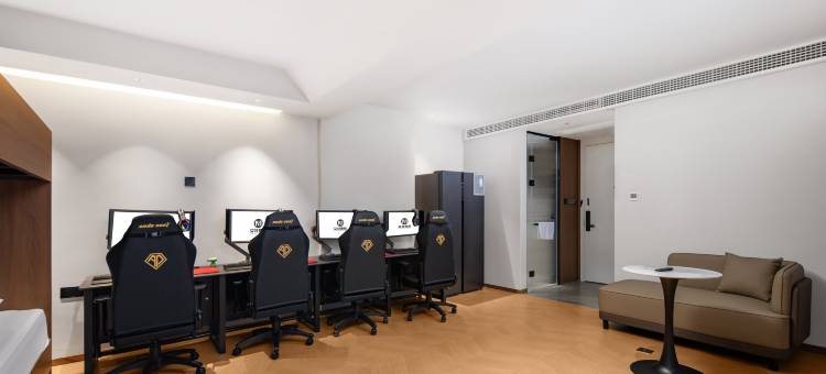 艾特摩高电竞酒店(南京百家湖店)图片