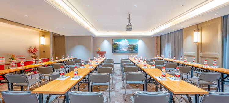 怡程酒店(拉萨西藏大学店)图片