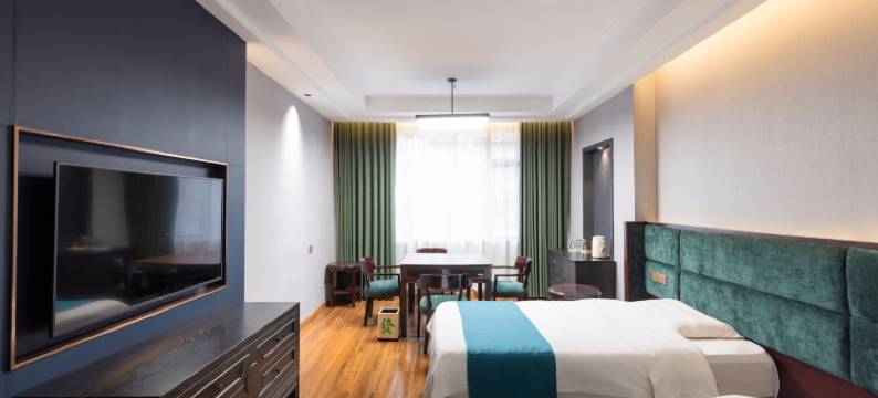 襄阳浪漫满屋酒店(沃尔玛店)图片