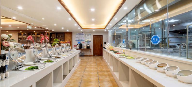 三鑫黄圃国际会展中心酒店(南头城轨站店)图片