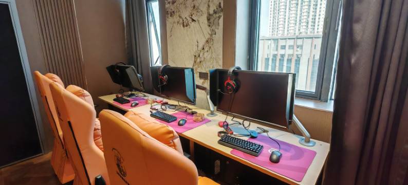 大庆伯爵智慧电竞酒店(东北石油大学店)图片