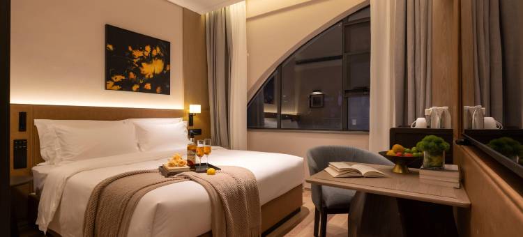 美豪丽致酒店(南宁金湖广场东葛路地铁站店)图片