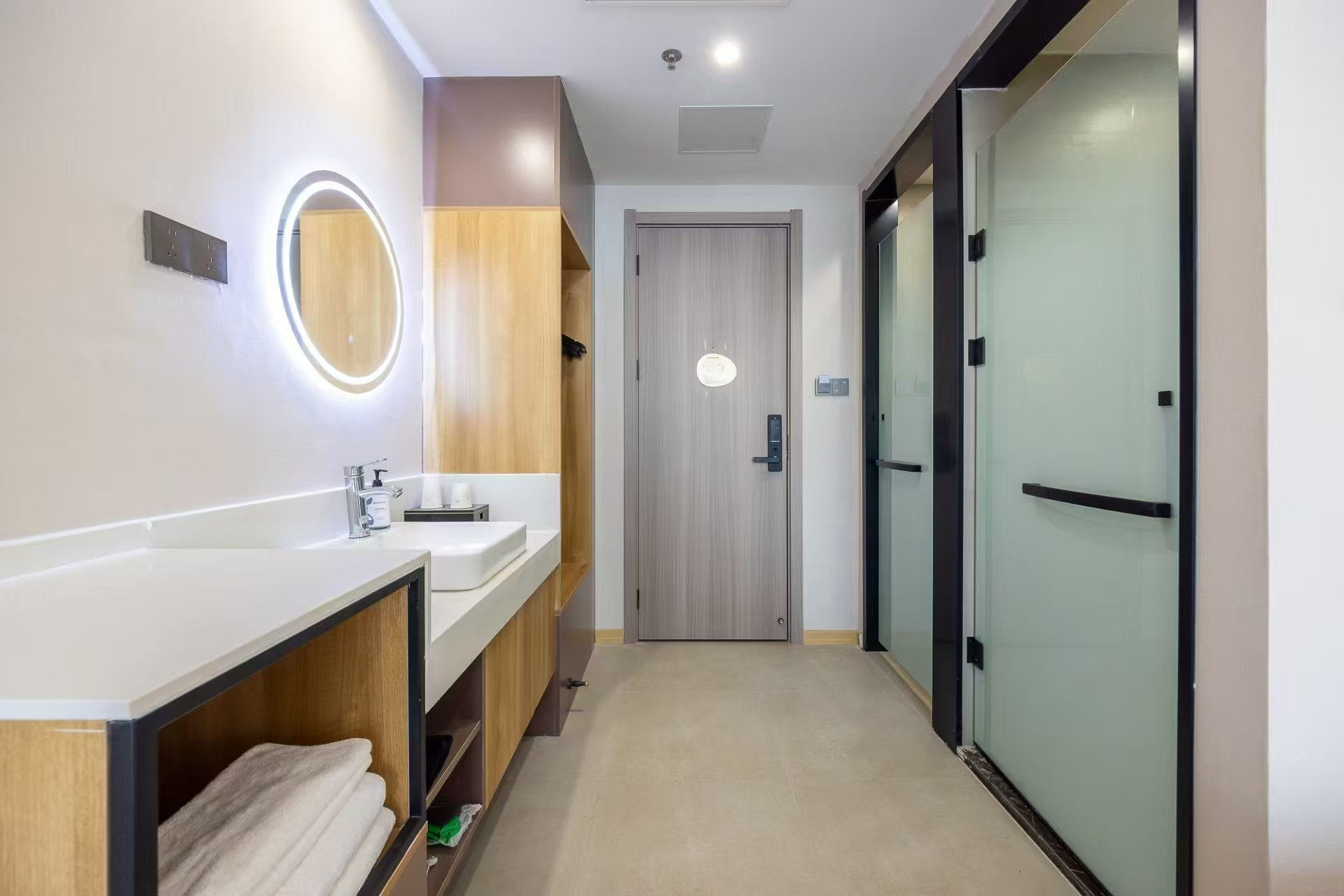 Ai Fei Hotel (Lanzhou Tianshui South Road Railway Station Underground Station Branch) Over view