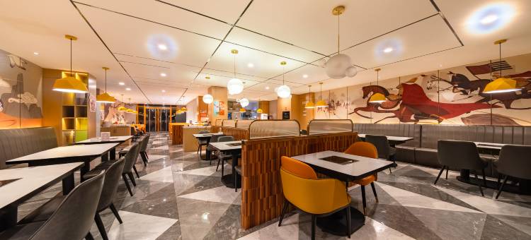 思盛·尚品酒店(定西临洮第一中学人民医院店)图片