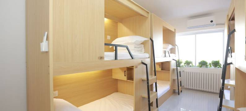 松间鹿鸣处青年旅舍(凤林地铁站店)图片