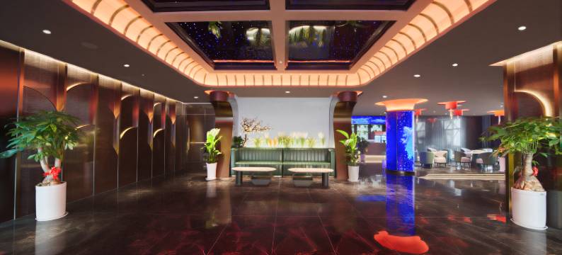 云瑞影院酒店(德清体育中心店)图片