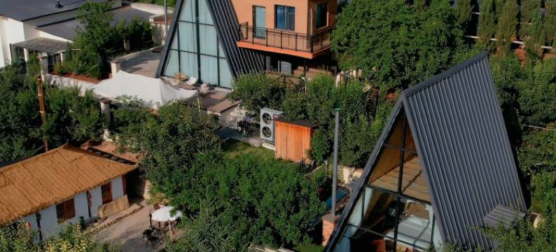 延吉云栖枫林里泳池私汤民宿(延吉朝阳川机场店)图片