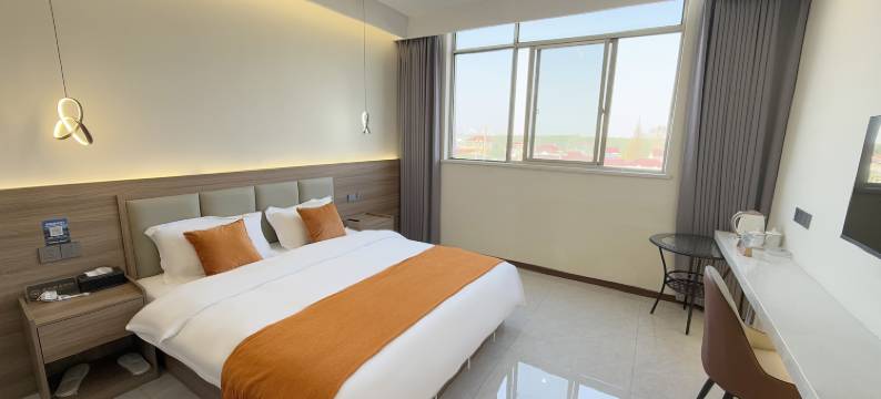 蓝湾假日酒店(扬州江都区仙女镇店)图片