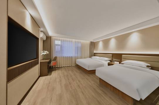 白钰•美学｜FORMATIVE•ARTWORK设计酒店(长春人民广场万象城店)图片