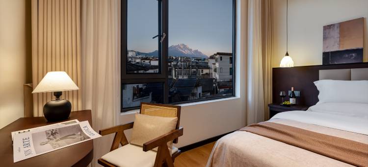 仟漫·Vista观雪山全景云端艺术花园美宿(丽江古城大水车店)图片